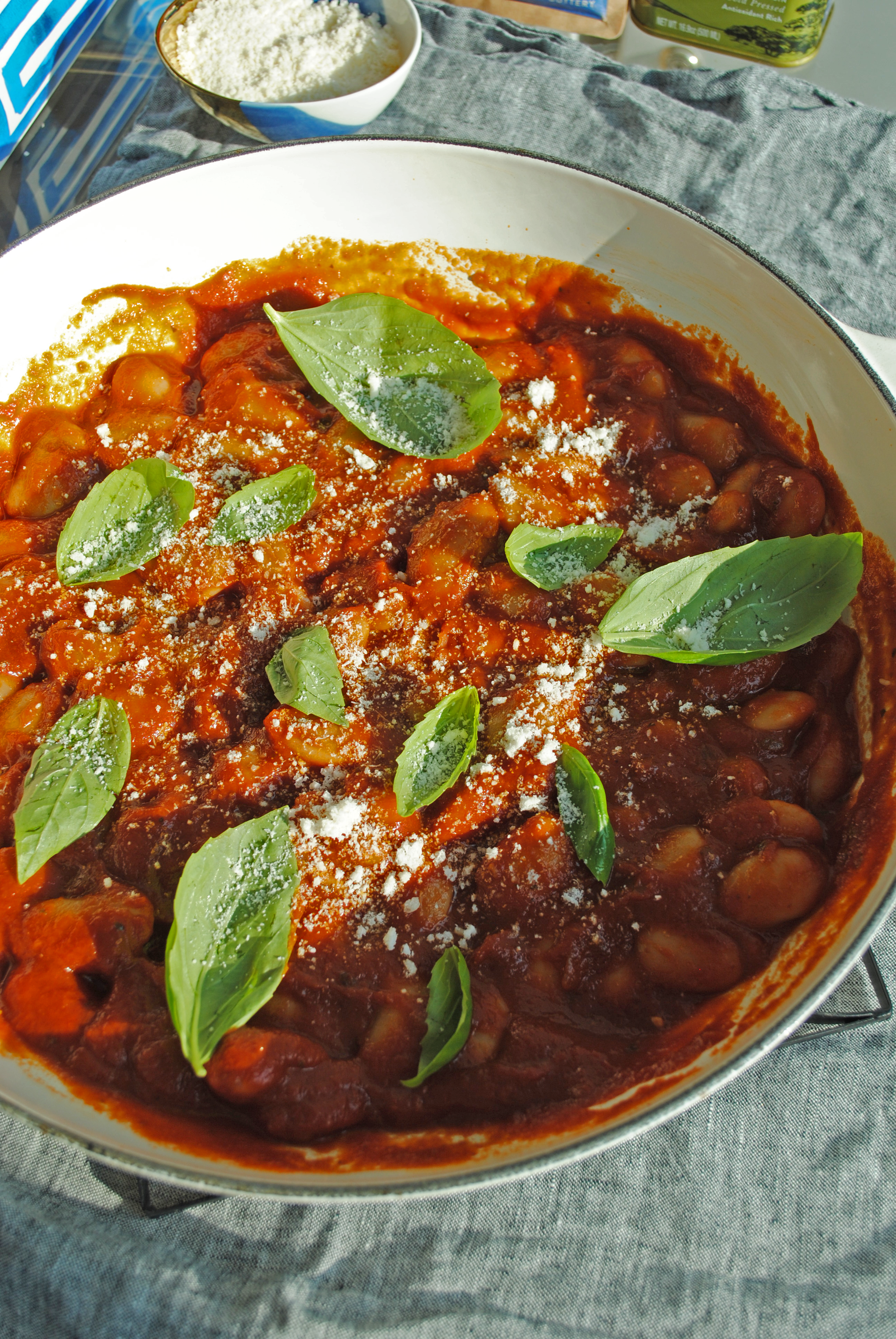 SIMPLi x Matriark Gigante Beans in Tomato Basil Sauce